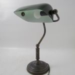 710 7390 TABLE LAMP